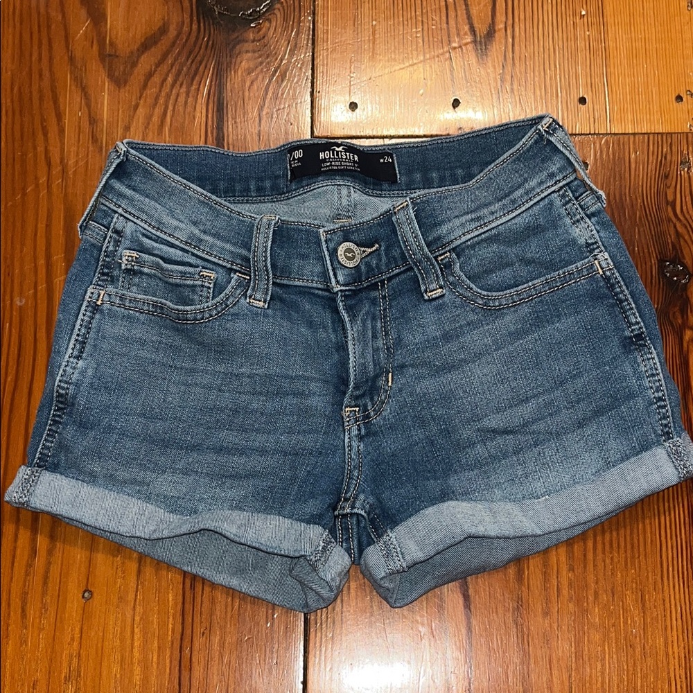 Hollister Women's Low-rise Denim Roll-Cuff Shorts